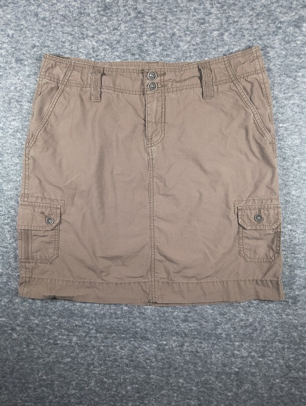 🔥Bundle 2 For $7🔥 Sonoma cargo knee-length skirt, brownish gray, women's 12